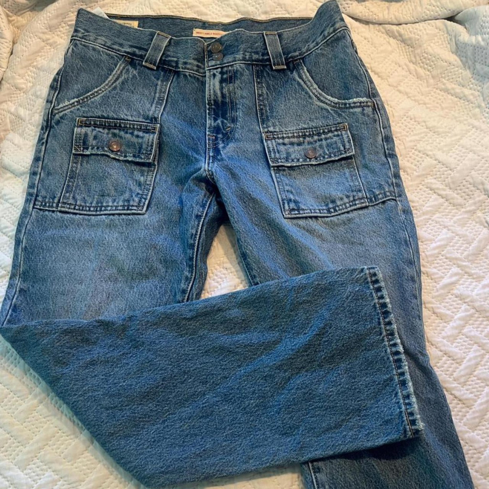 Levi's MIDDY OUTBACK BOOTCUT WOMEN'S JEANS
DAZE OF SUMMER